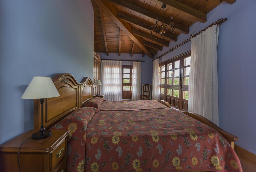 Casas Rurales Playa De Guadamia Llames de Pria Екстер'єр фото