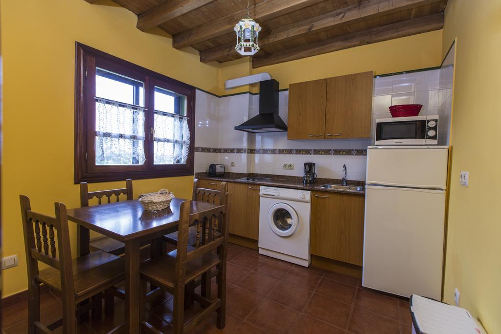 Casas Rurales Playa De Guadamia Llames de Pria Екстер'єр фото