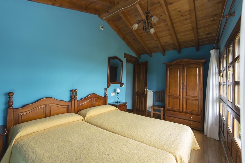 Casas Rurales Playa De Guadamia Llames de Pria Екстер'єр фото