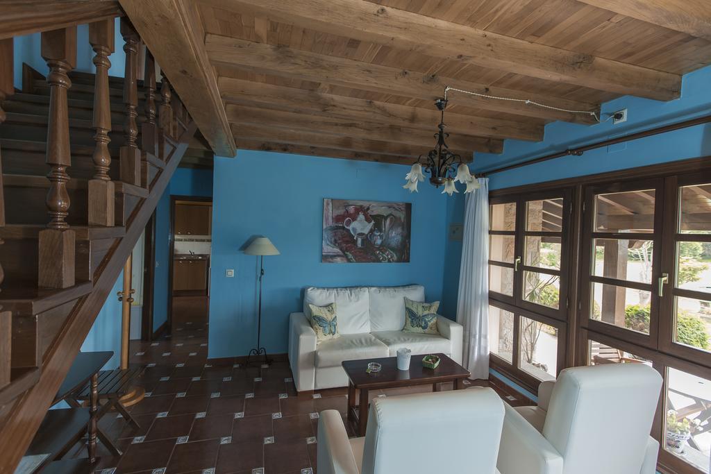 Casas Rurales Playa De Guadamia Llames de Pria Екстер'єр фото