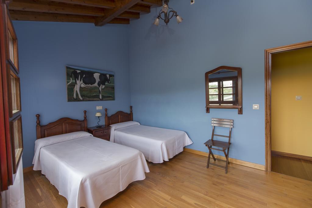 Casas Rurales Playa De Guadamia Llames de Pria Екстер'єр фото