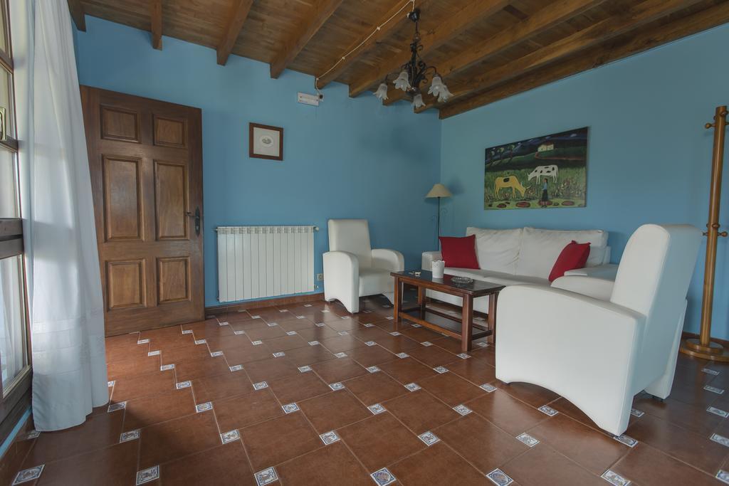 Casas Rurales Playa De Guadamia Llames de Pria Екстер'єр фото
